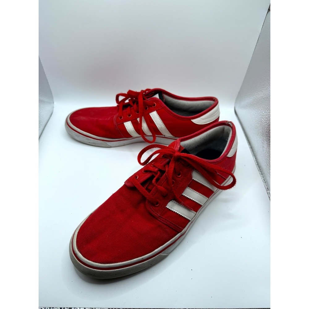 Adidas‎ Seeley Scarlet AQ8529 Mens 9.5 Sneakers Red White Low Top Skate Shoes